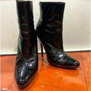 Jimmy Choo - Stiletto black booties sz 35.5.